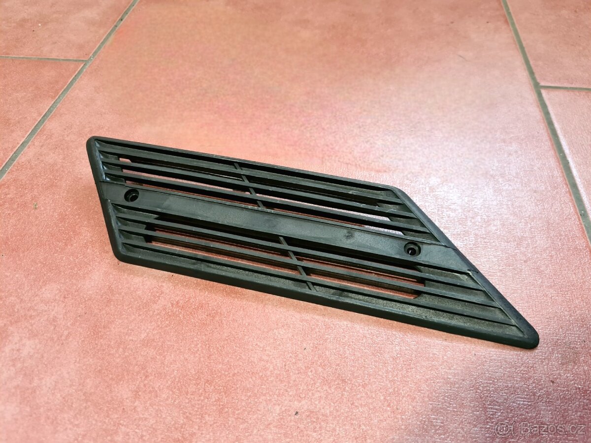 Mřížka sloupku Škoda 105/120