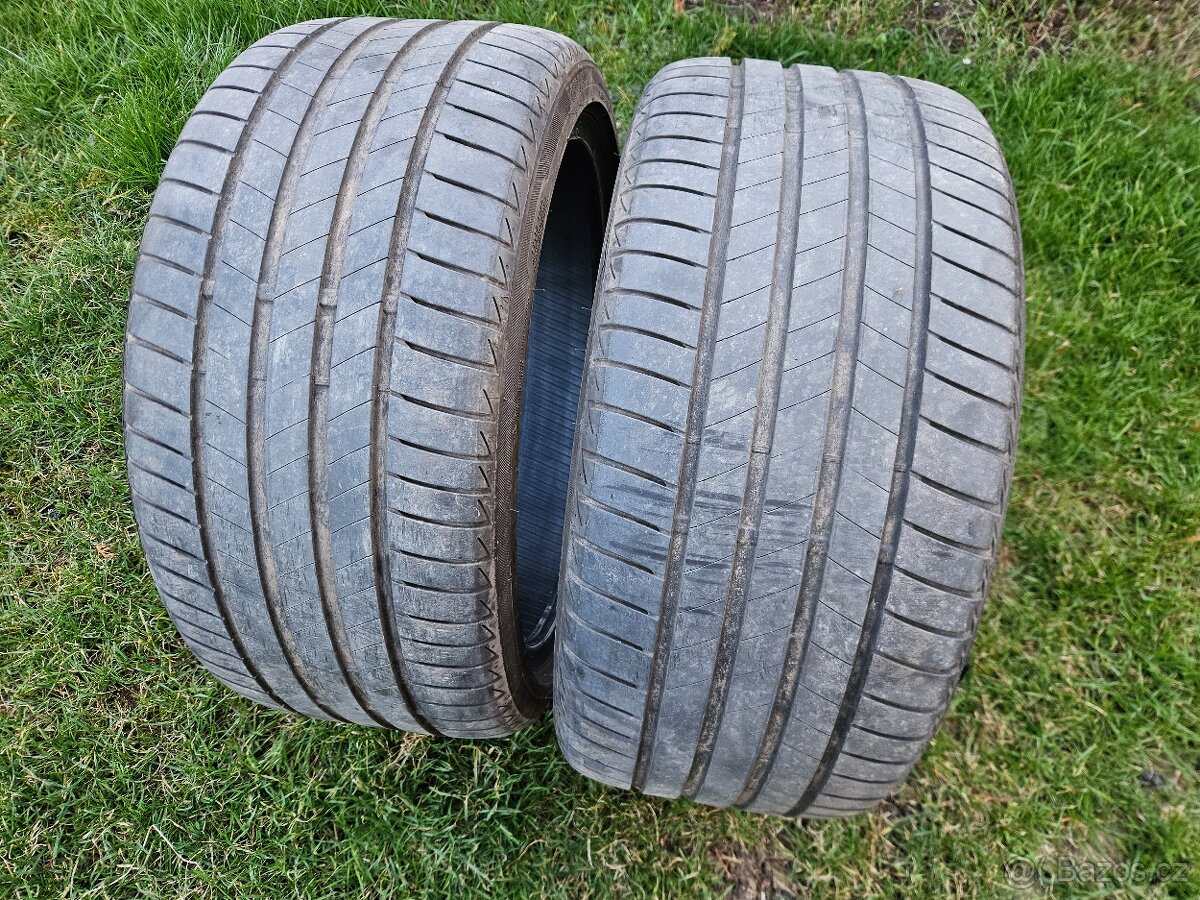 Pneumatiky 255/35/18
