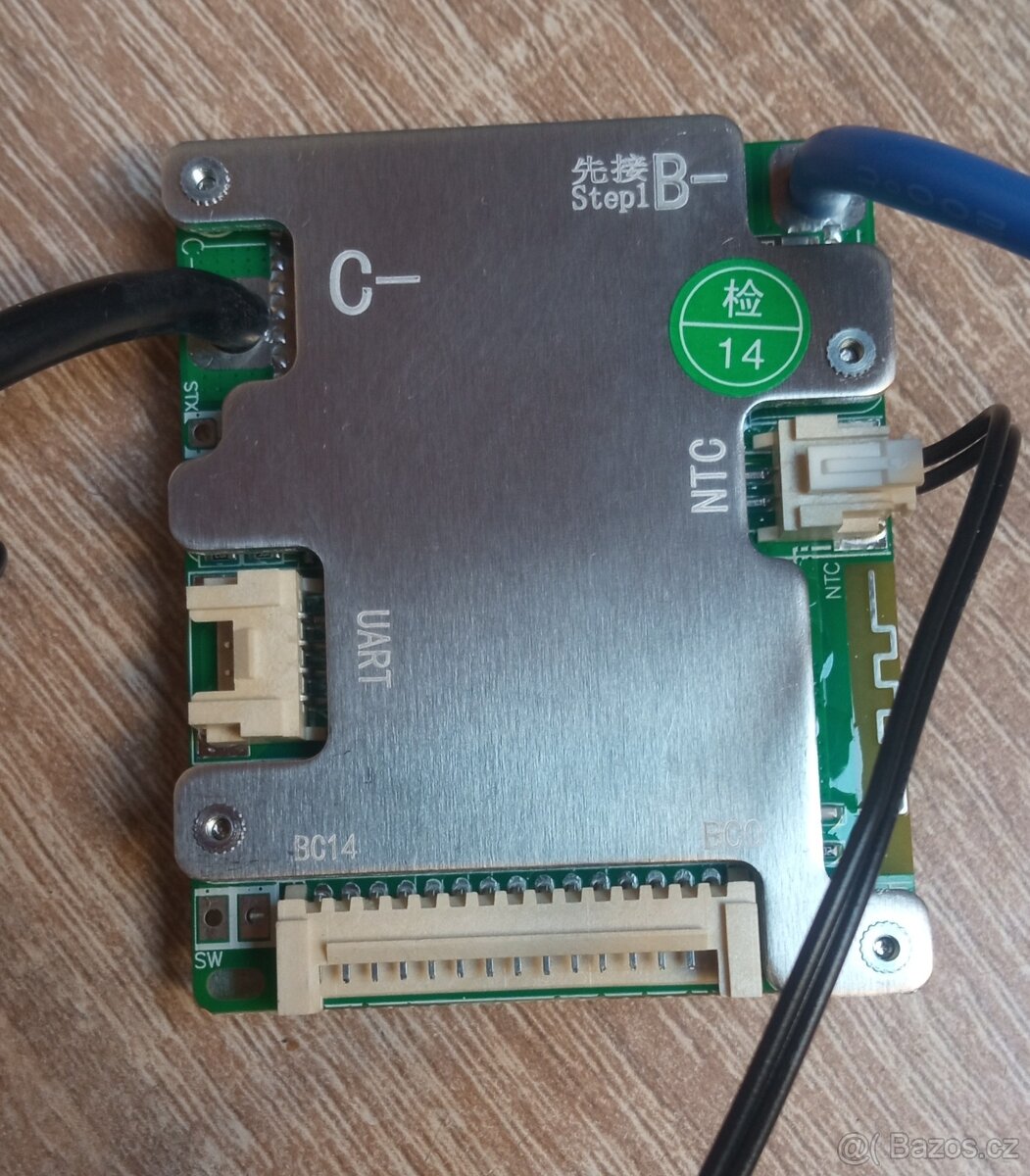 BMS pro 7S - 14S Li-Ion 30A, integrovaný Bluetooth pro monit
