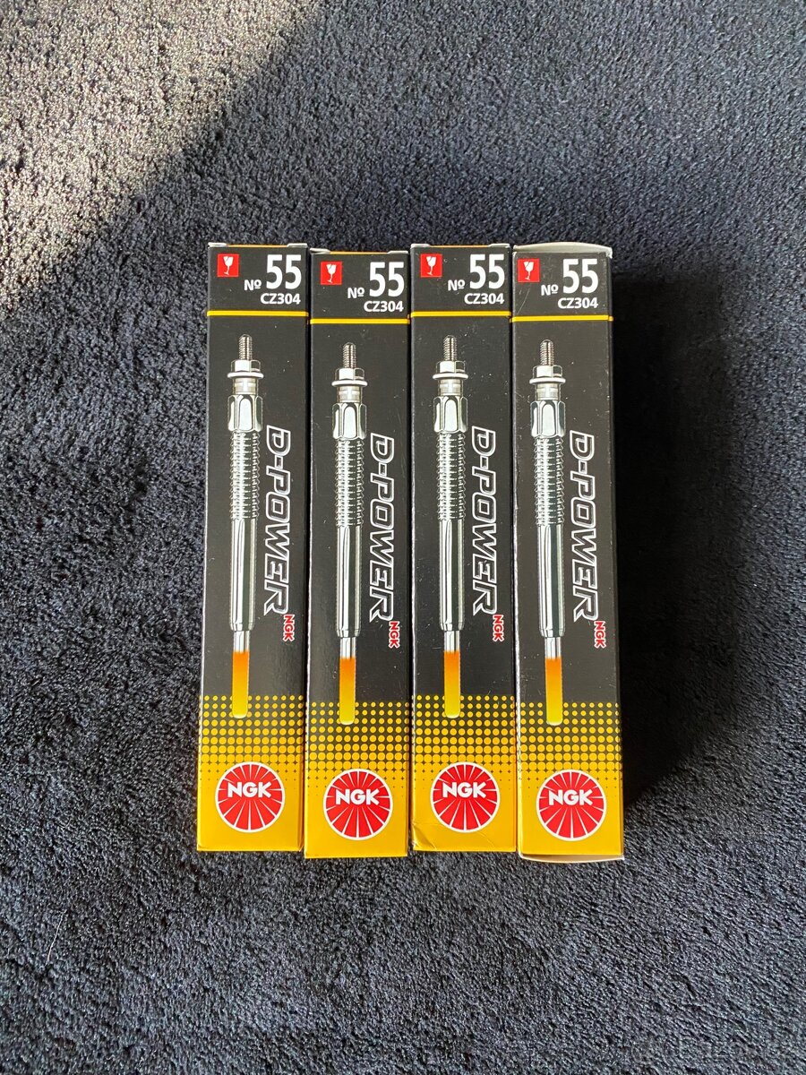 4x Žhavicí svíčka NGK 9864