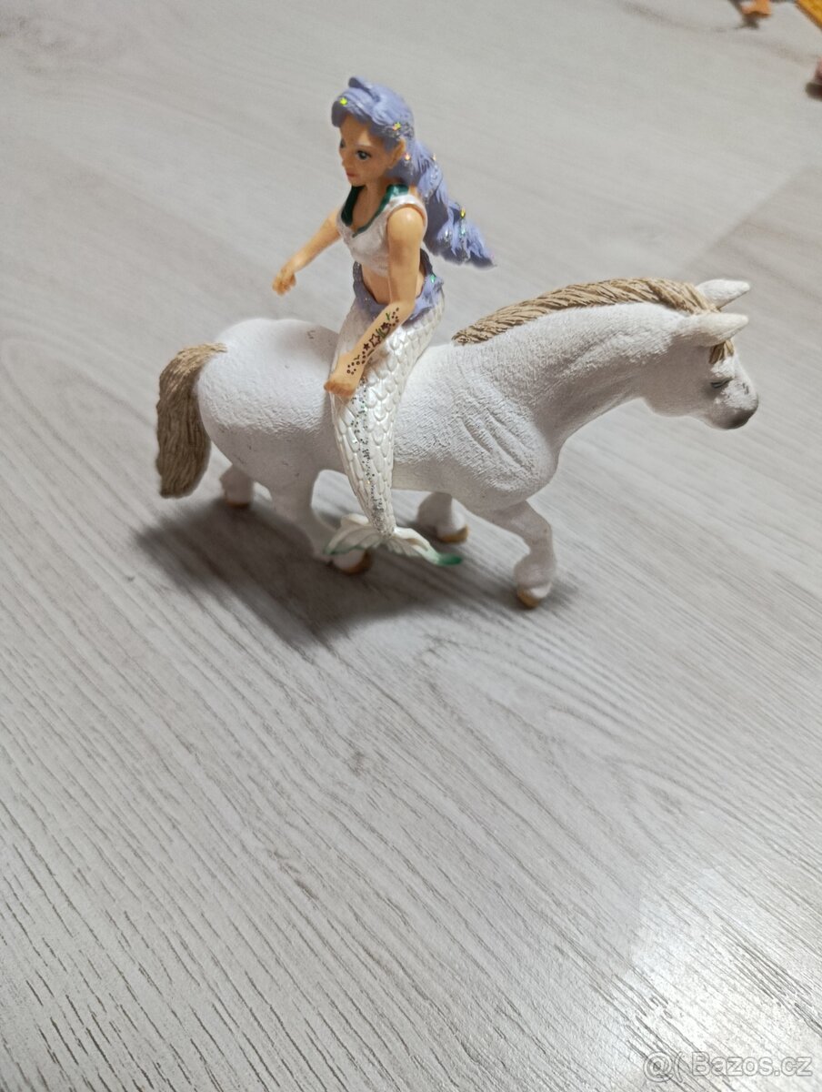 Schleich víla a kůň