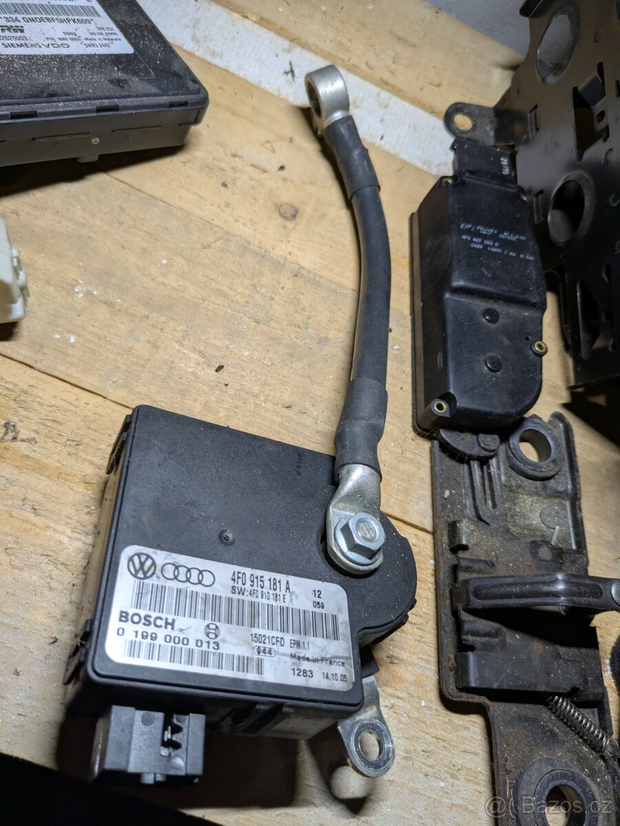 Audi A6 C6 modul hlídání baterky