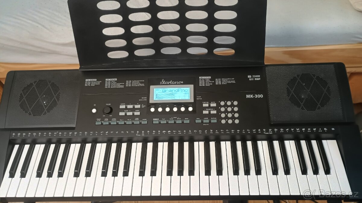 Klávesy Startone MK-300