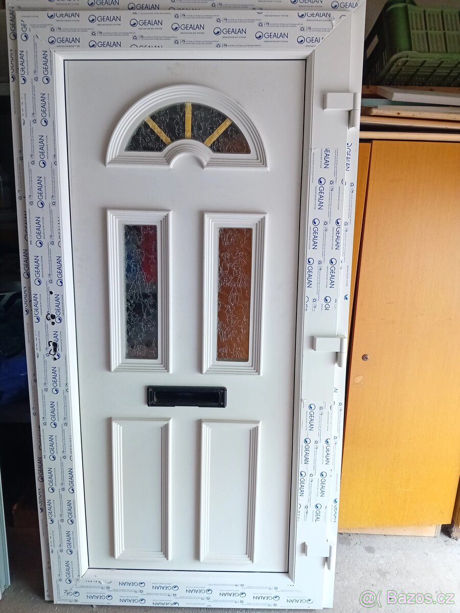 Nove plastove dveře gealan 1040x2000