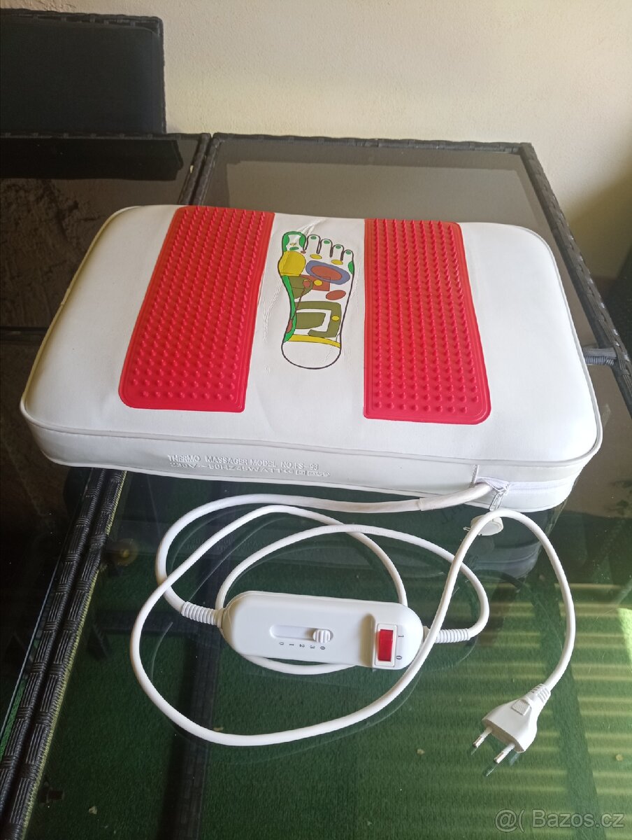 Masážní a nahřívací polštář na nohy THERMORELAX