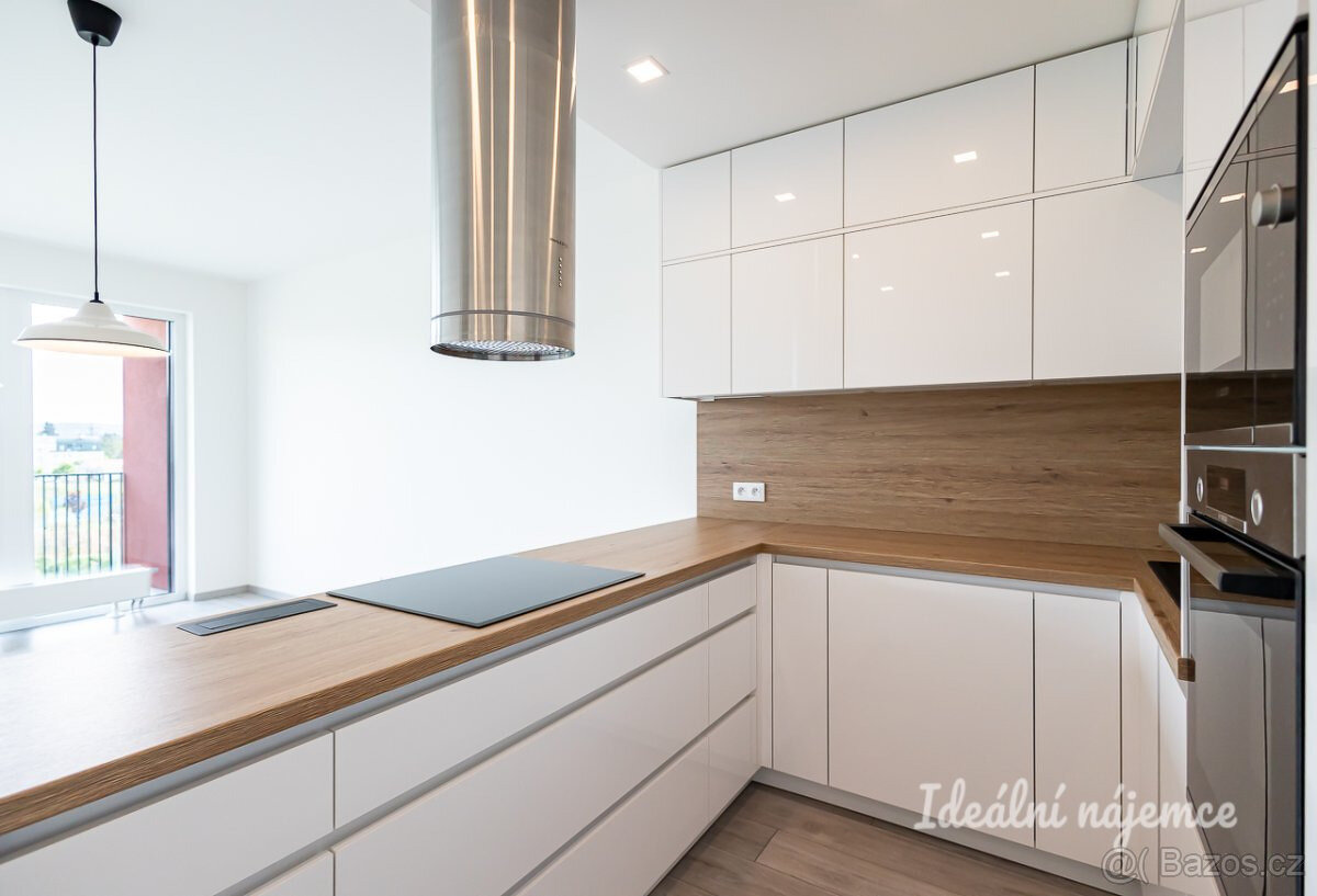 Pronájem bytu 3+kk, Zlochova, Modřany, 29990 Kč/měs, 77 m2