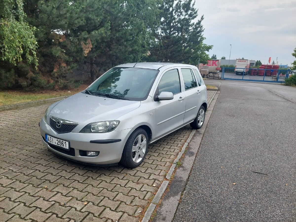 Mazda 2