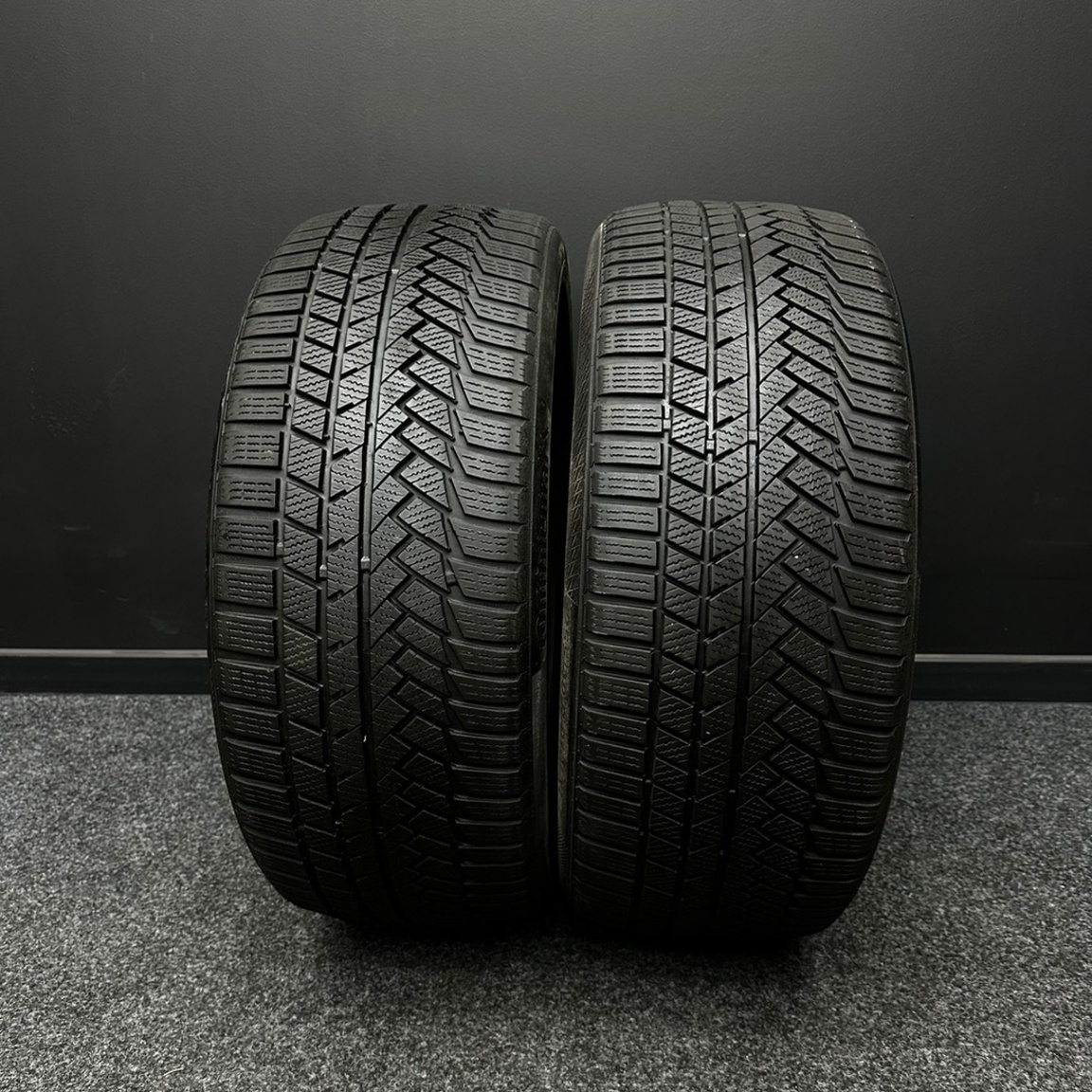 2ks pneu Continental 255/40/21 102V