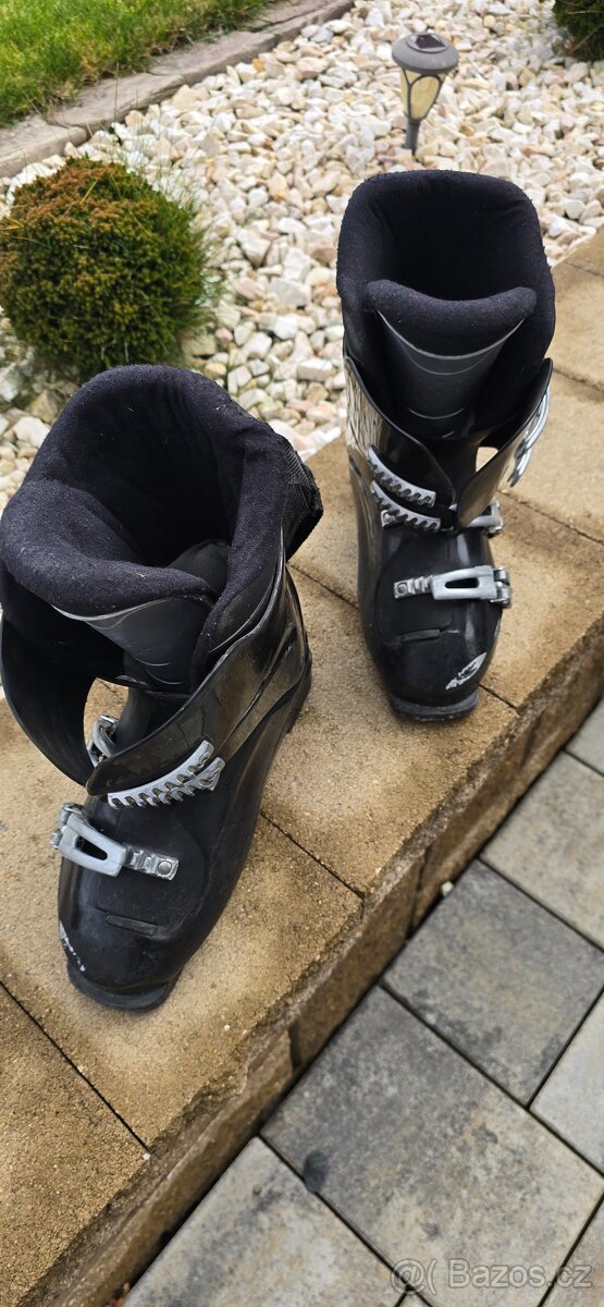 Dámské / juniorské lyžařské boty LANGE 50 – velikost 26