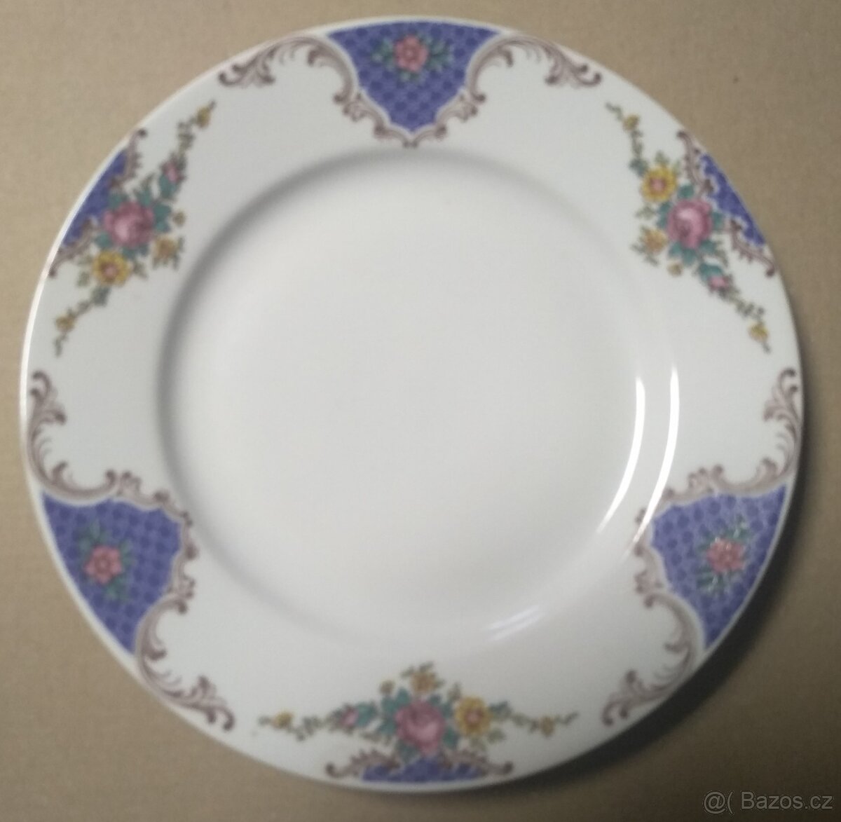 Porcelánové dezertní talíře po babičce - Thun - Athos