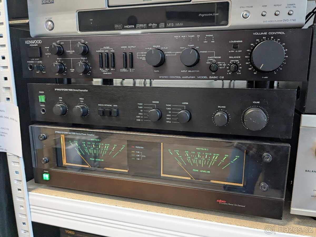 Proton dělený zesilovač