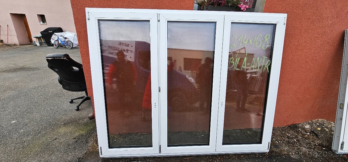 plastové okno, nové, 3sklo, 214x168 cm, bílá/antracit