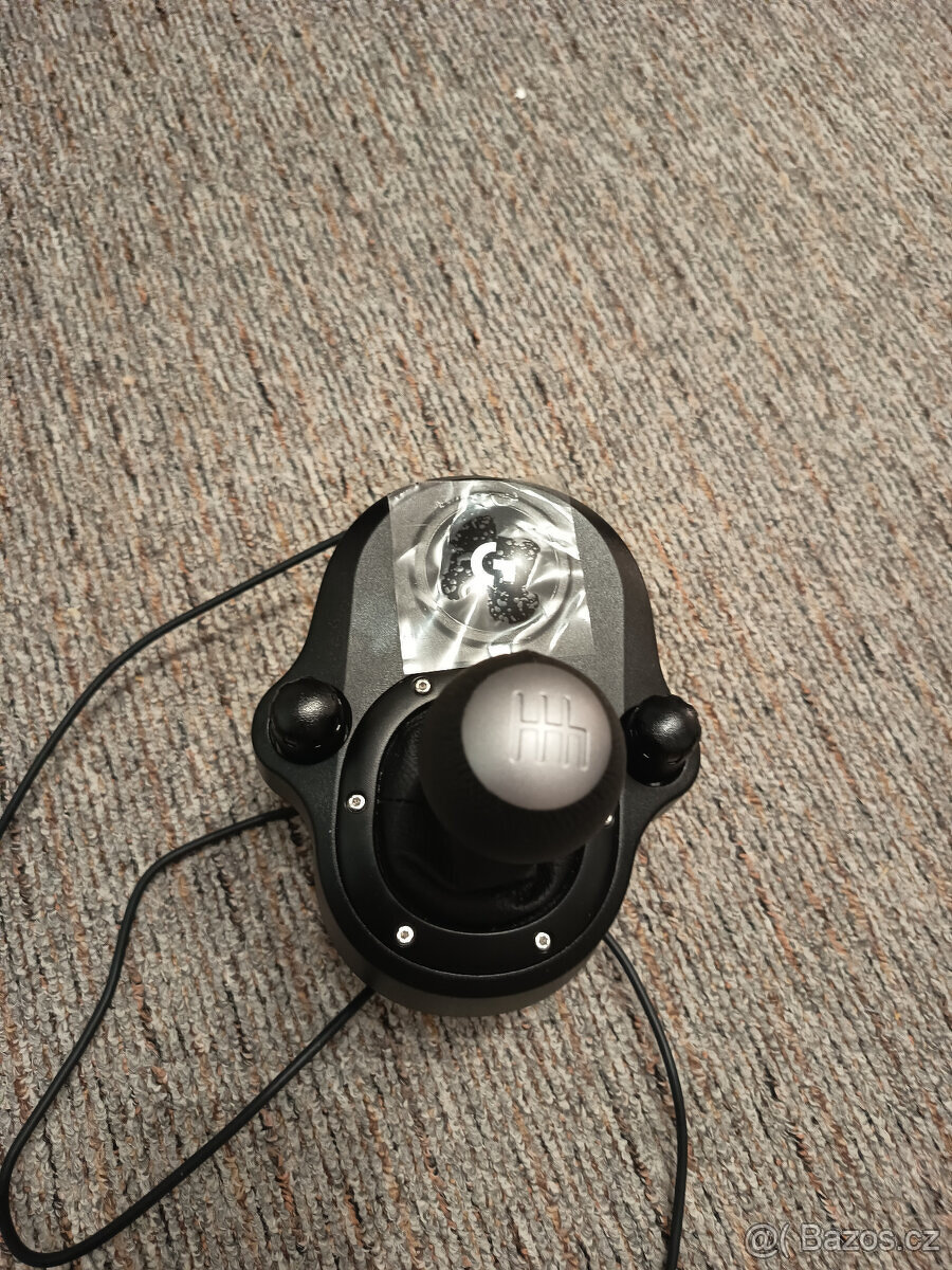 Prodám řadicí páku k G29 volantu