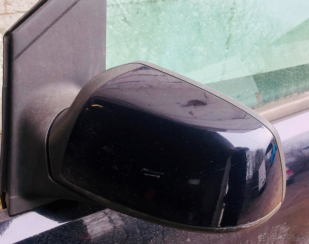 El. zrcátko FORD FOCUS II - levé