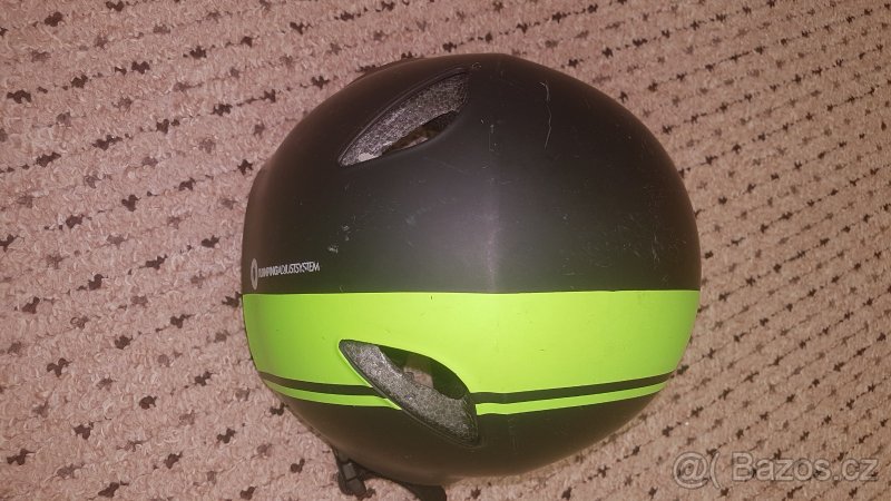 Dětská helma na kolo