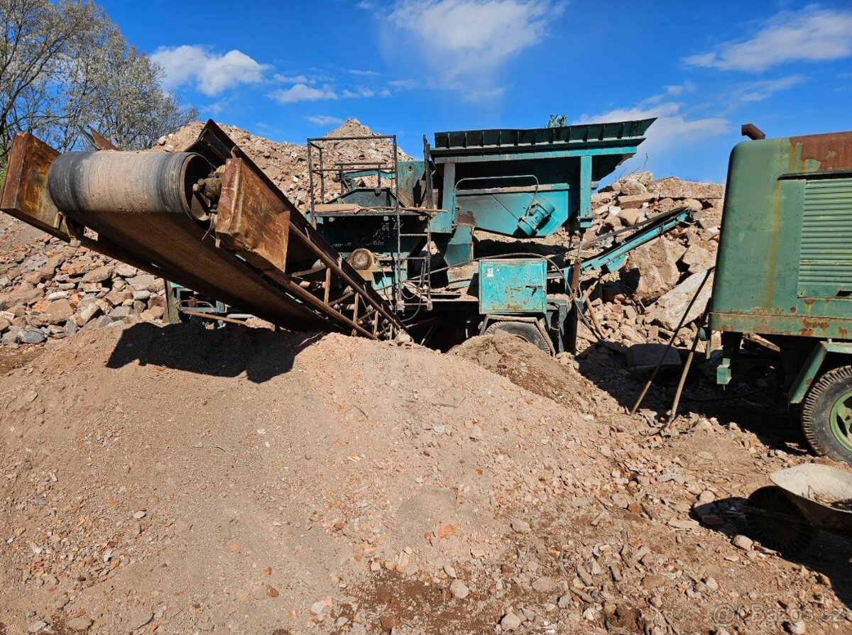 výměním rotační drtič Resta s odhliňovačem