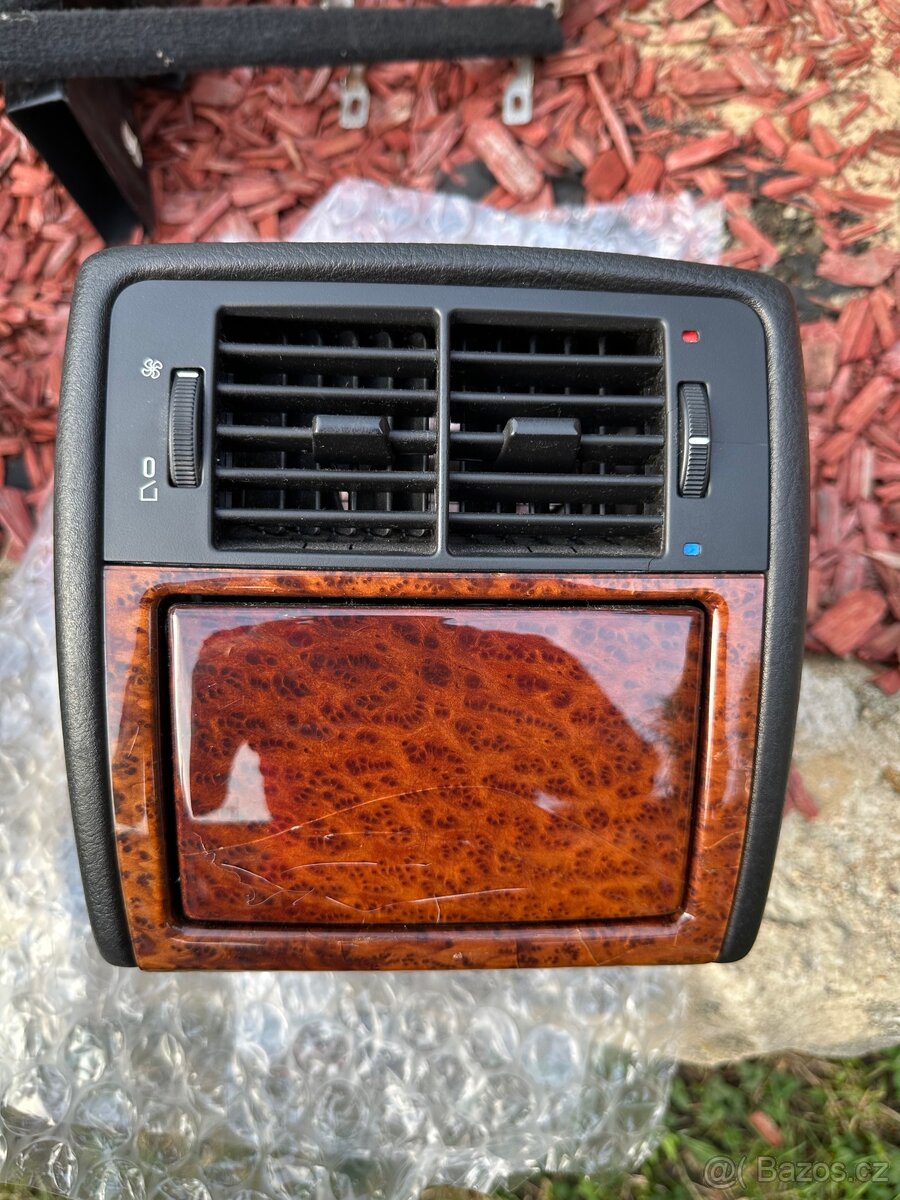 BMW Individual E39 - zadní konzole / lednice / chladicí box