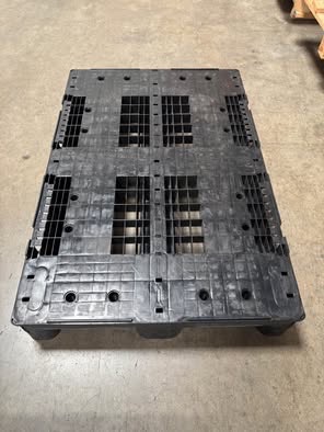 Plastové palety 120x80