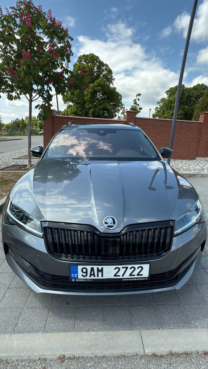 Škoda Superb Combi Sportline 2.0 TSI 206 kW 4x4 DSG – 2022,