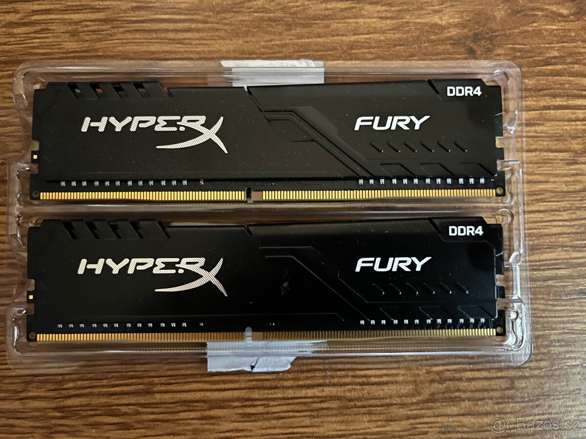 Prodám 16GB (2x8) DDR4 2400MHz Kingston Fury
