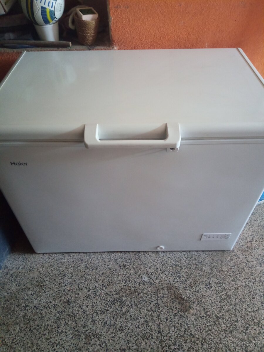 Pultový mrazák Haier