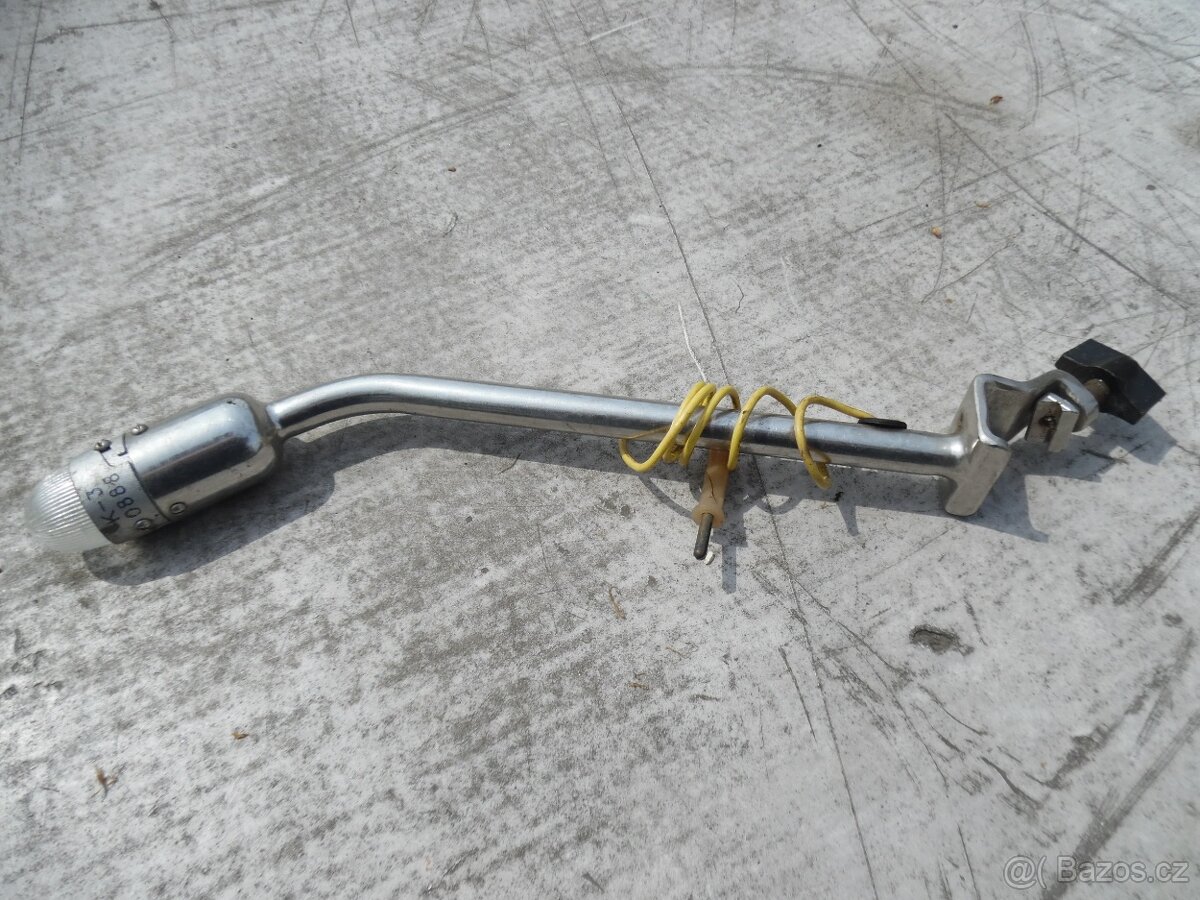 lampička radiovozu tatra 805 nebo V3S