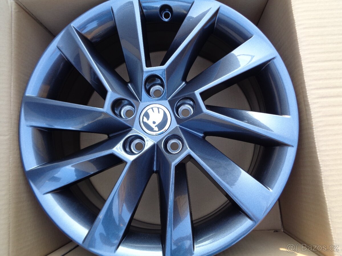 škoda superb 17 alu 5x112 nová original škoda