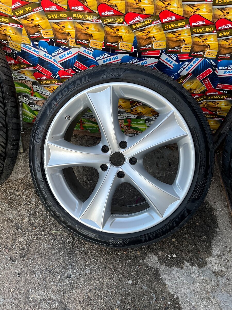 275/35 r20