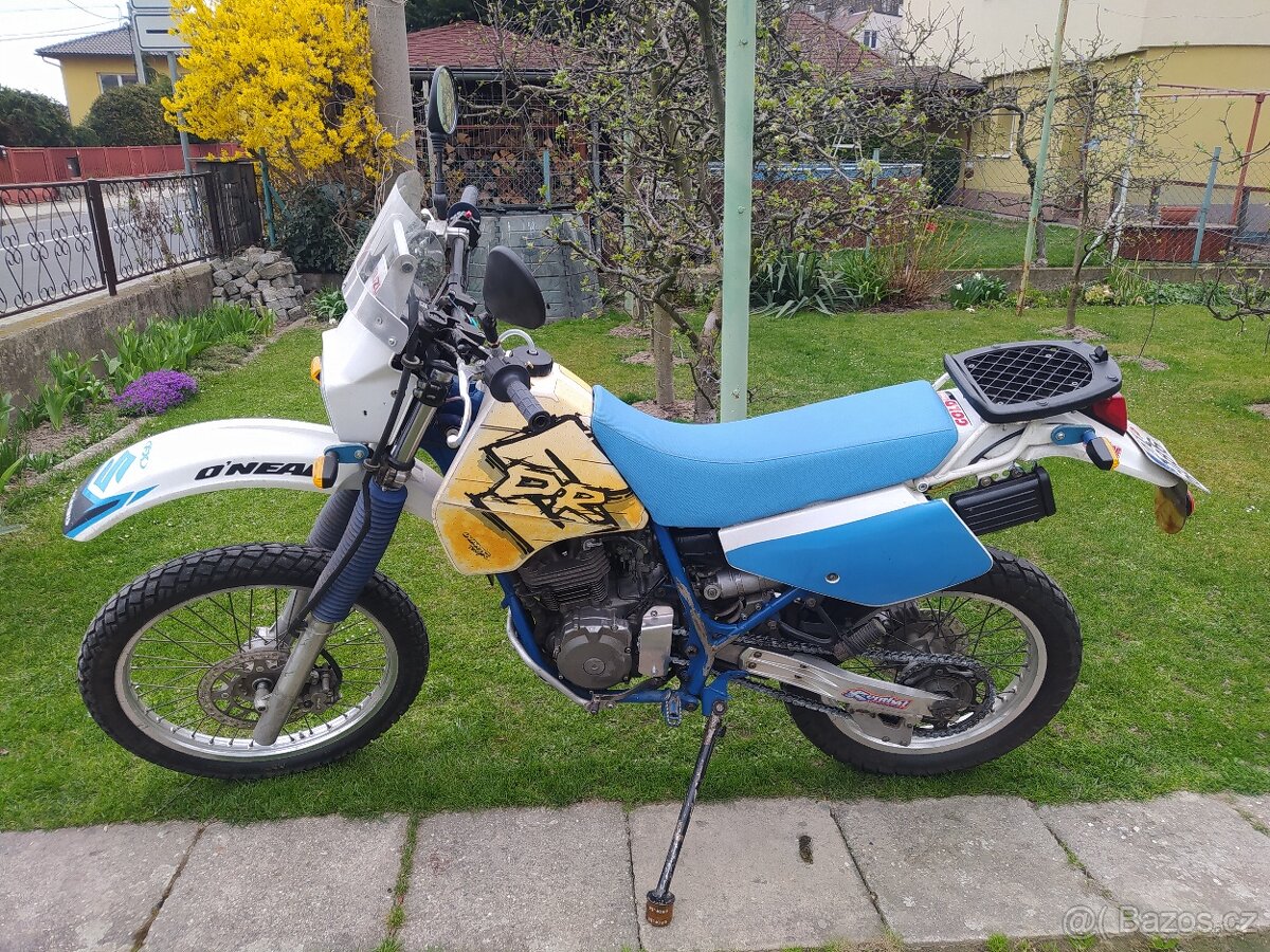 SUZUKI DR 350S