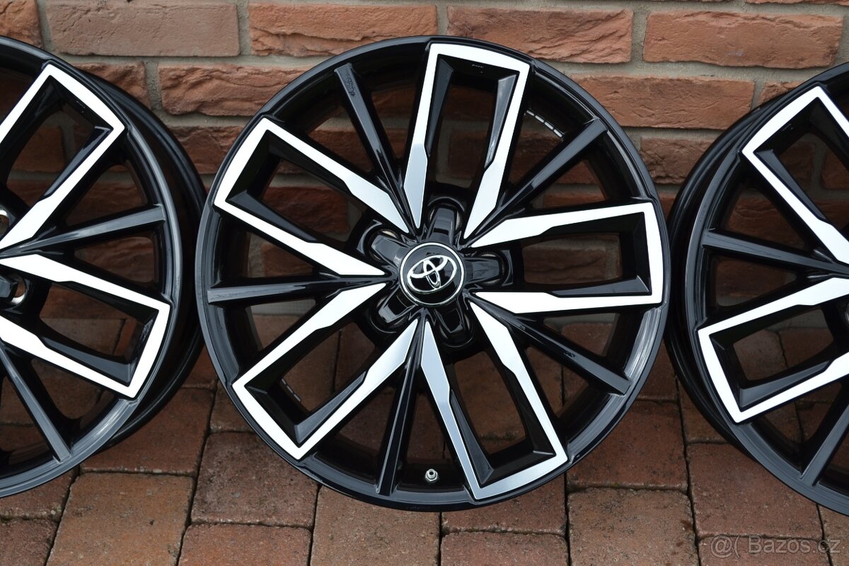 5x114,3 R17 Hliníkové disky Originál Toyota Corolla