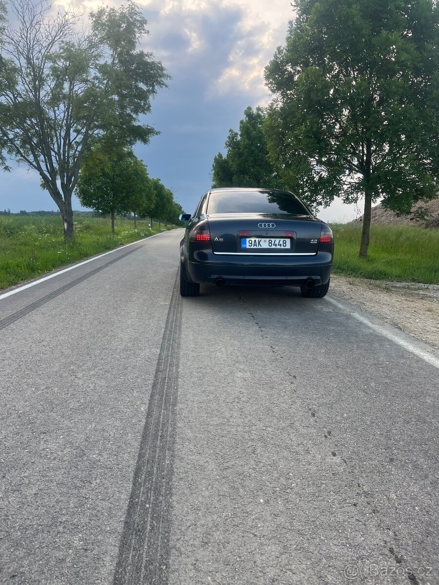 Audi A6 C5 4.2 V8