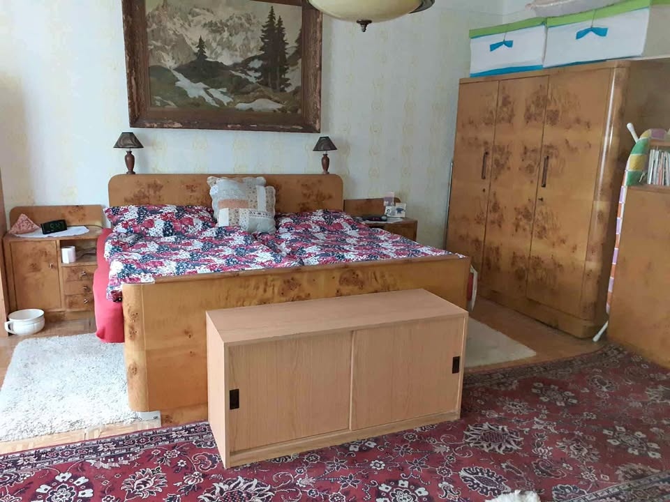 Starožitná ložnice