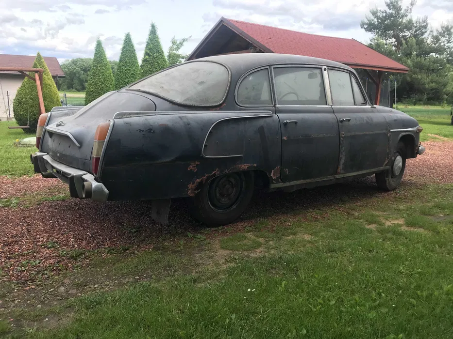 Tatra 603