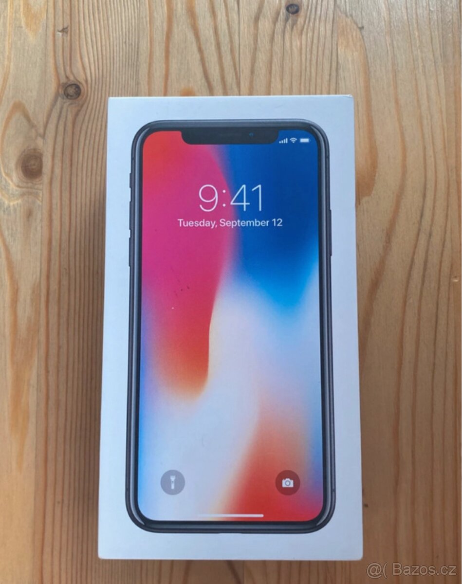iPhone X