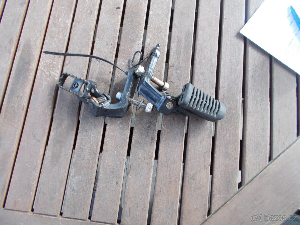 BMW 650 F - centrální tlumič