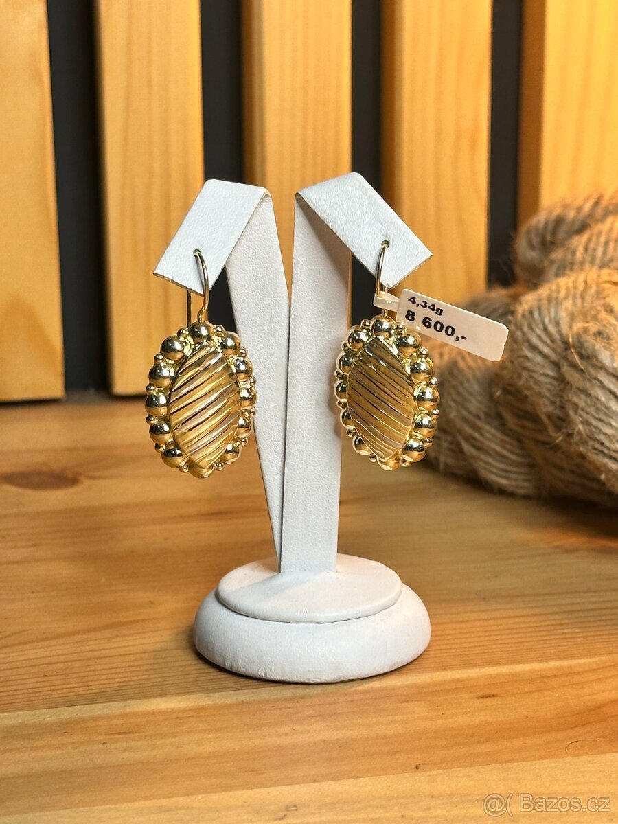 Zlaté náušnice 4,34g