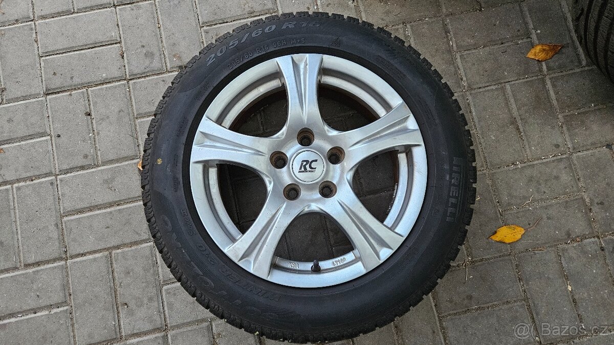 Zimní Sada Alu Kola 5x114.3 205/60 R16 Pirelli