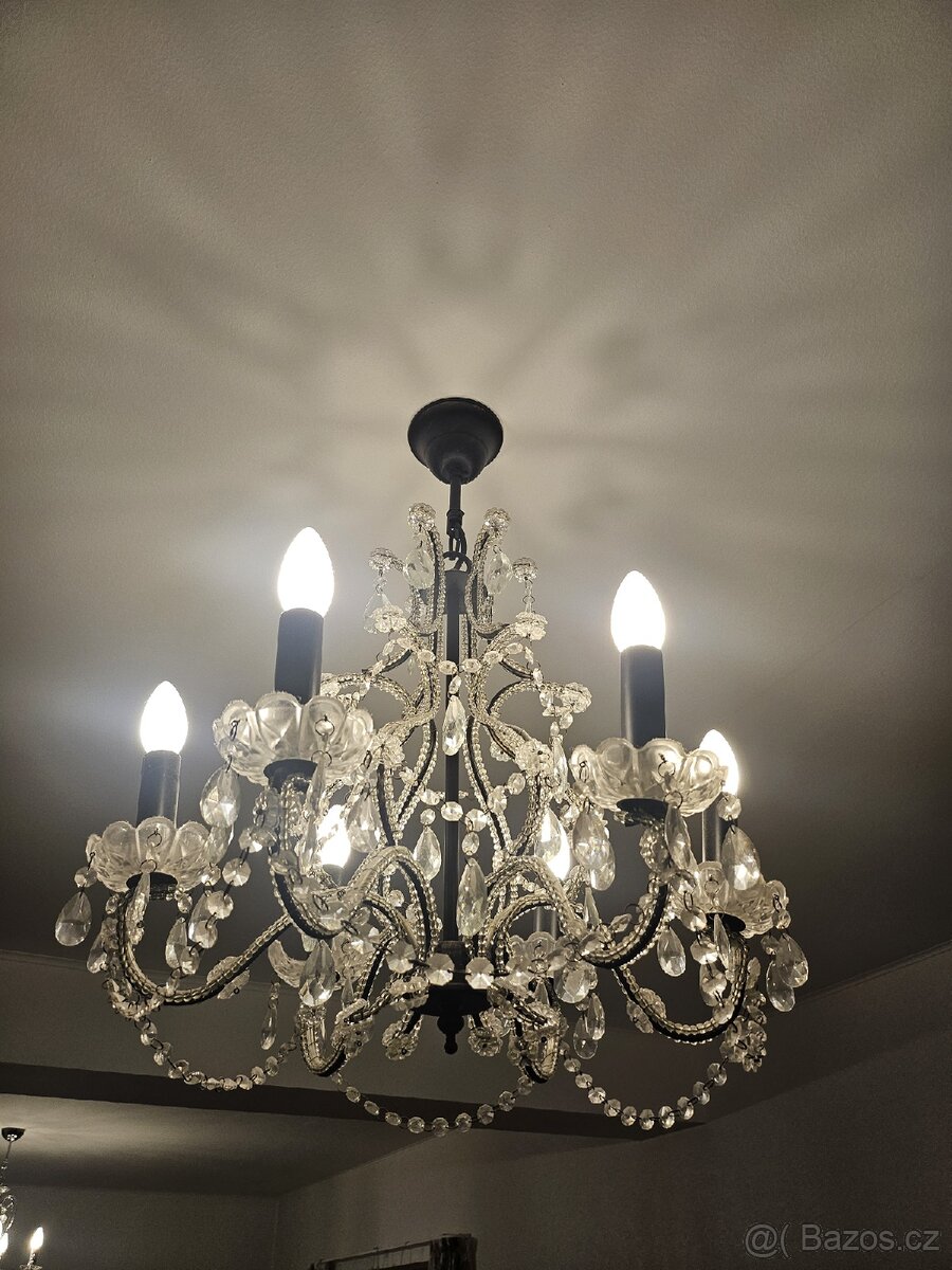 Křišťálové lustry