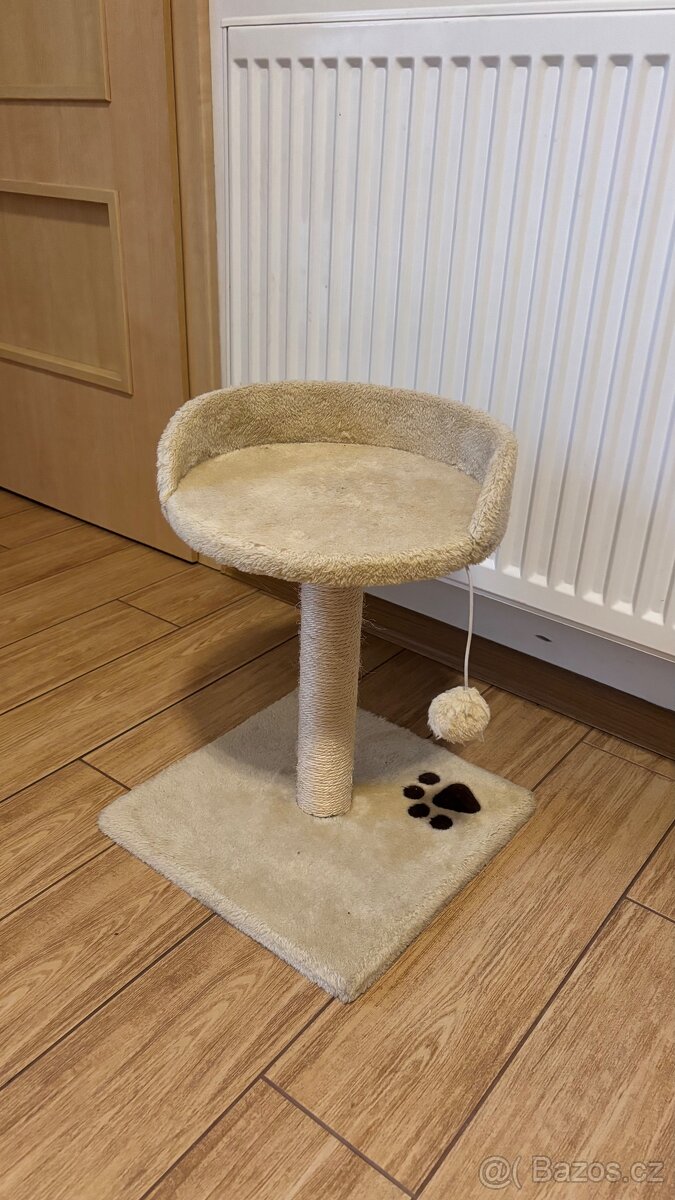 Kočičí odpočívadlo – béžové, kompaktní