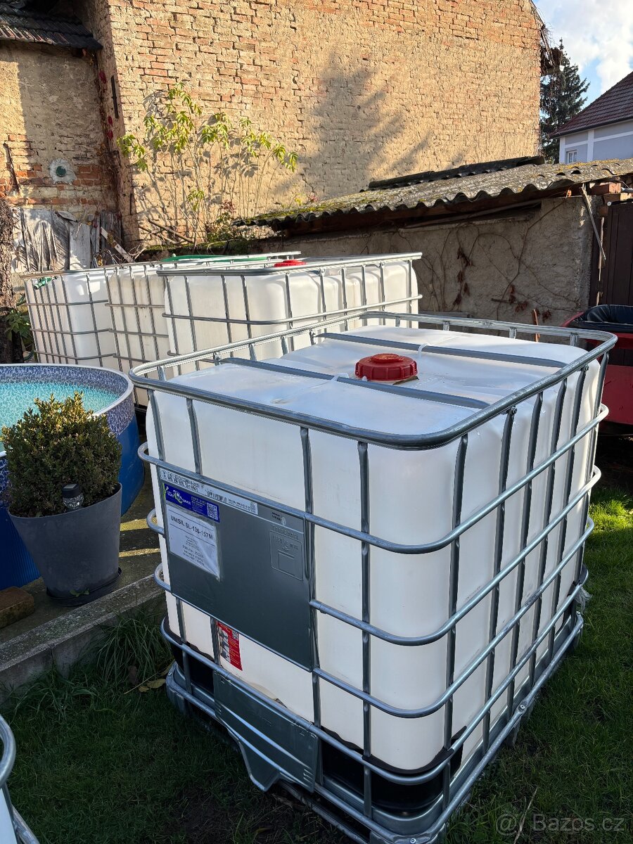 IBC nádrže 1000l