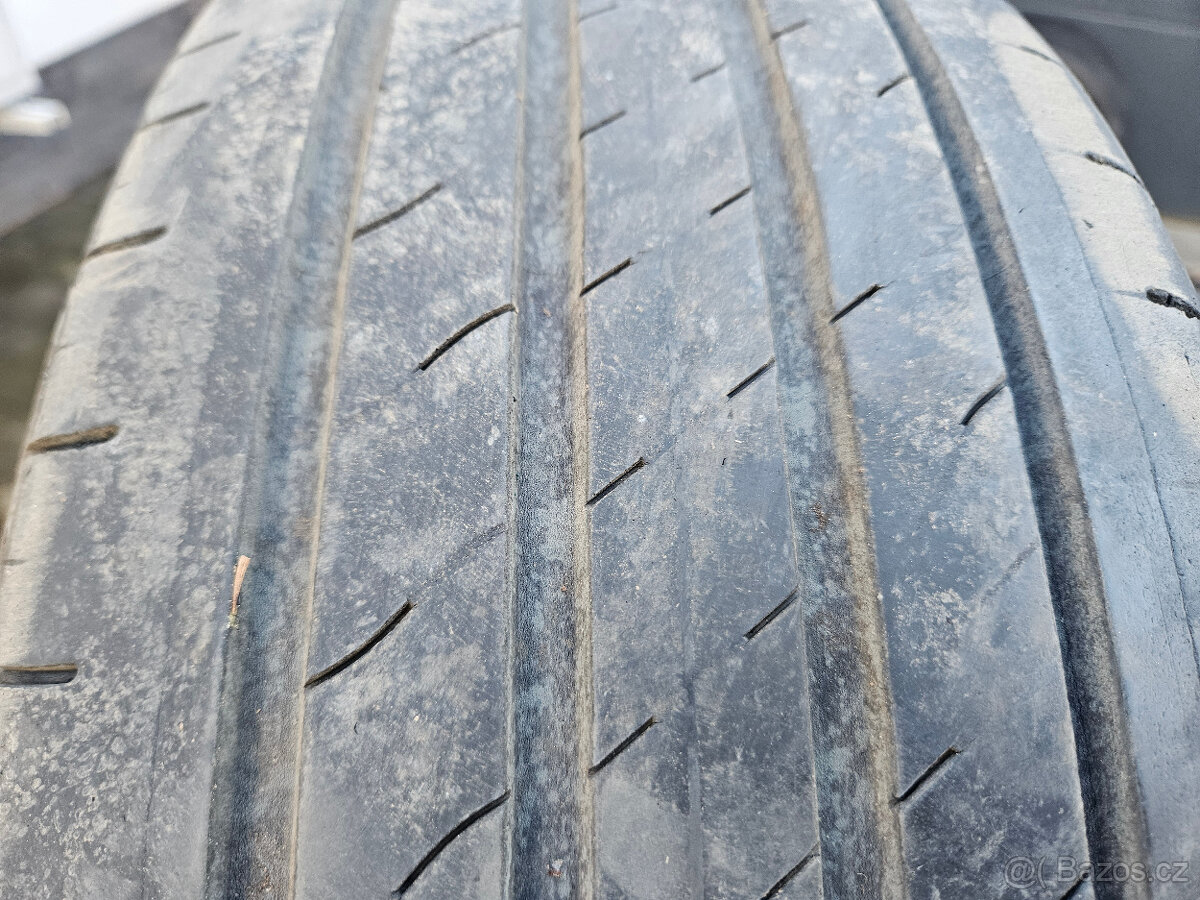 215/60R16 99V XL EfficientGrip Performance 2 GOODYEAR
