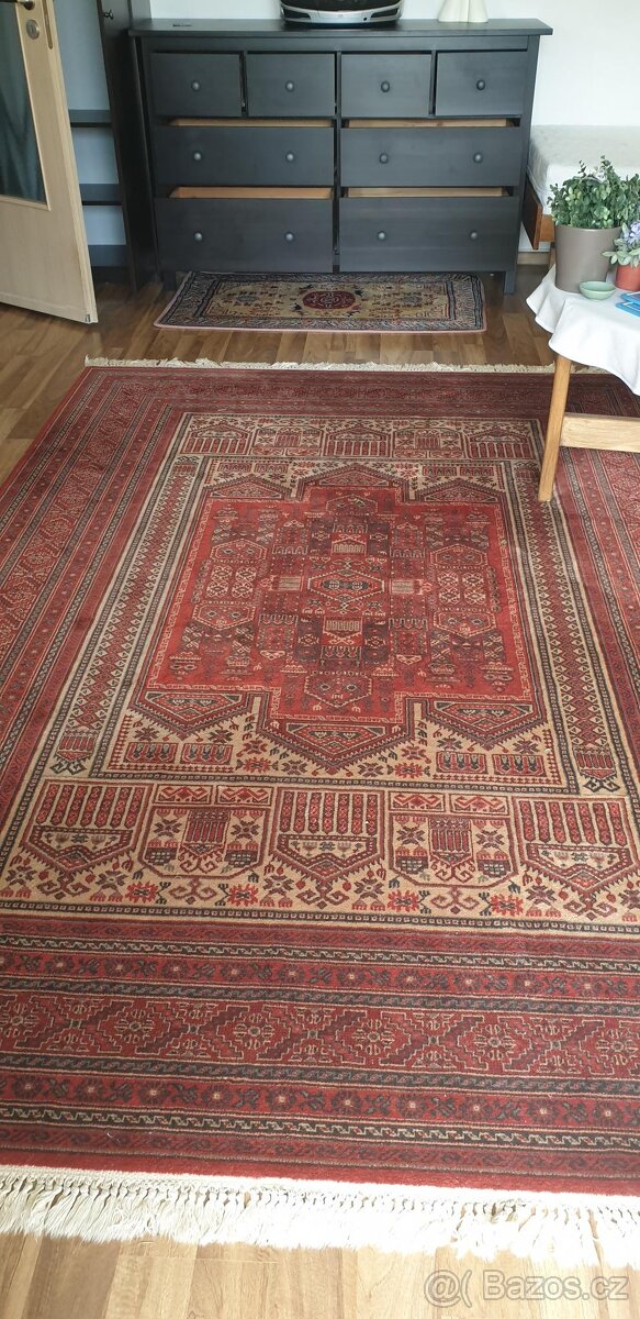 Perský vlněný koberec Royal Keshan