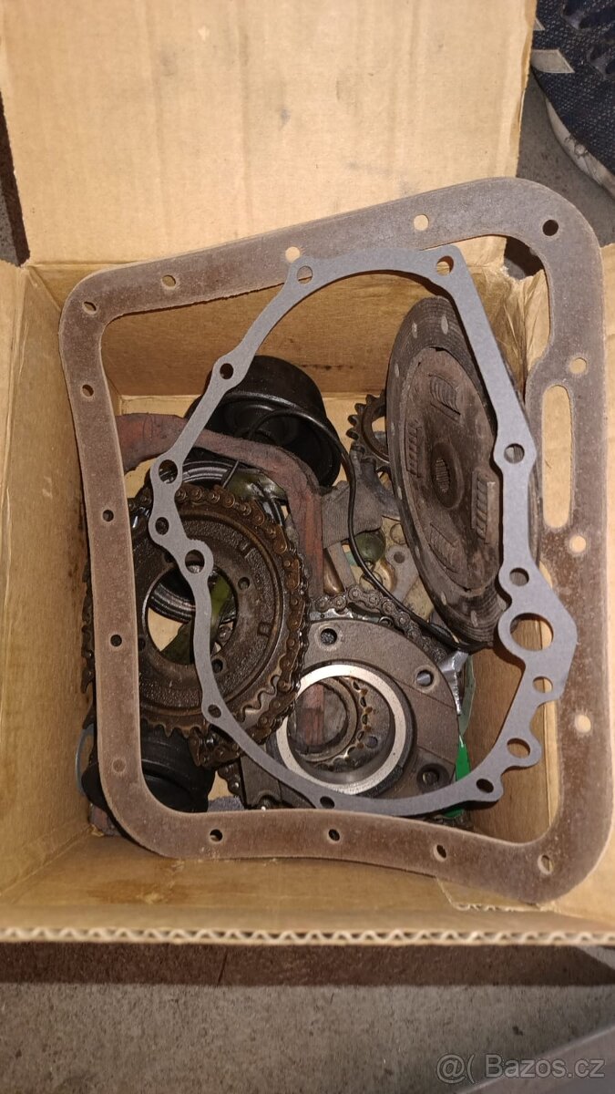 Fiat 500 F,L,R náhradní díly BEDNA 4