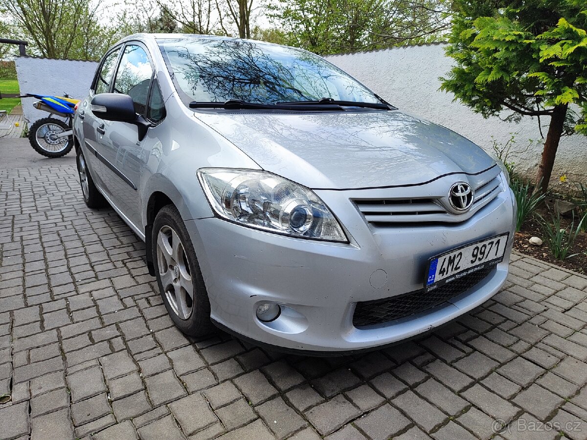 Toyota Auris 1.6 valvematic 97kw