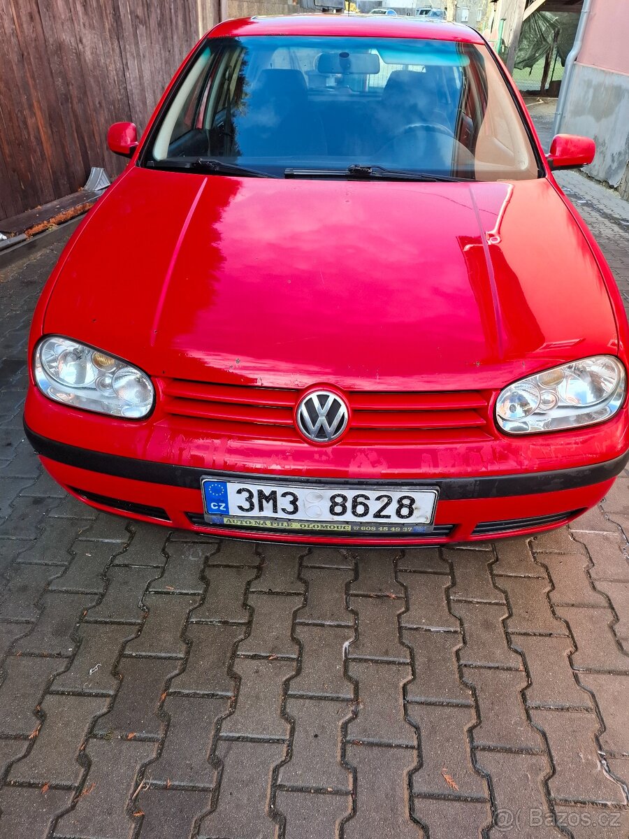 Golf 4