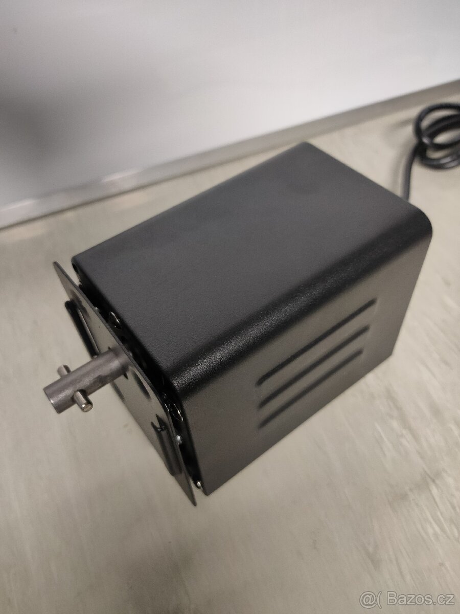 NOVÝ MOTOREK NA GRIL SE ZATÍŽENÍM AŽ 50KG