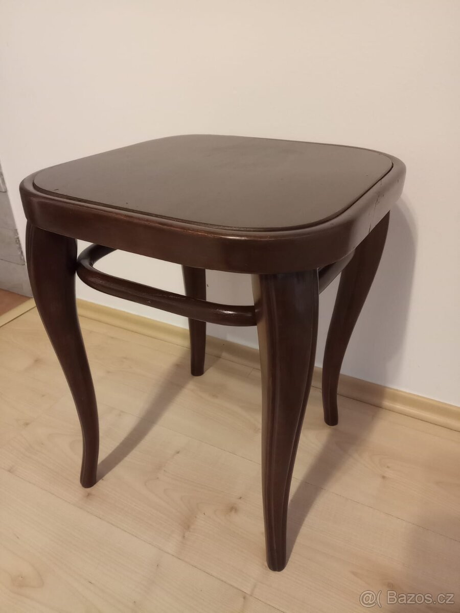 Rustikální stolička, nábytek z masívu