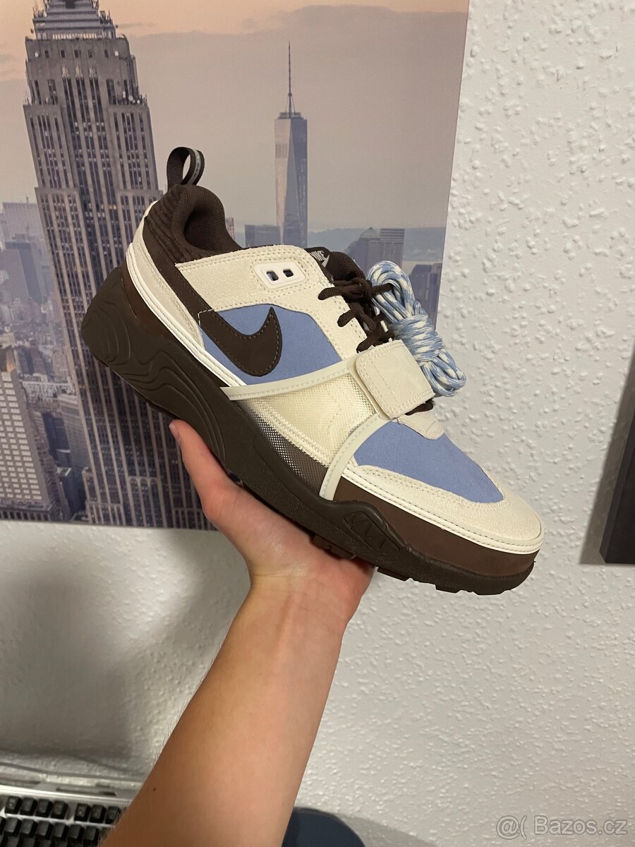 Nike Zoom Field Jaxx Travis Scott
