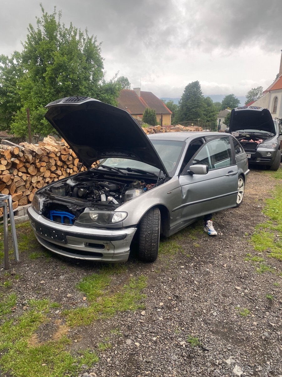 Díly BMW e46