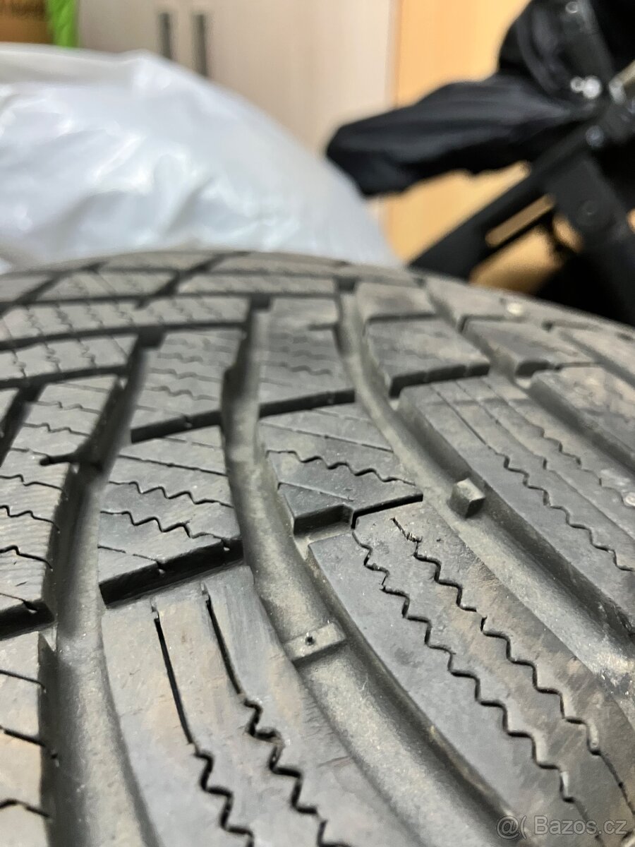Pneumatiky Hankook 225/45/r17 6 mm